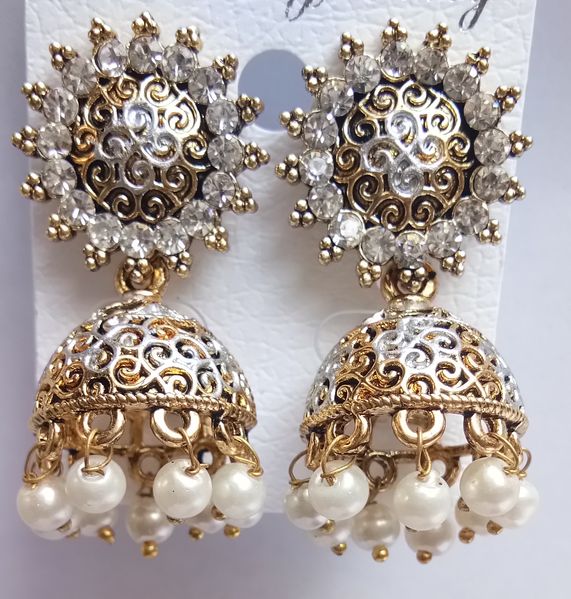 MATT GOLD ASVI+MOTI WITH BLK ANT SLVR MN SNGL JHUMKI 71365