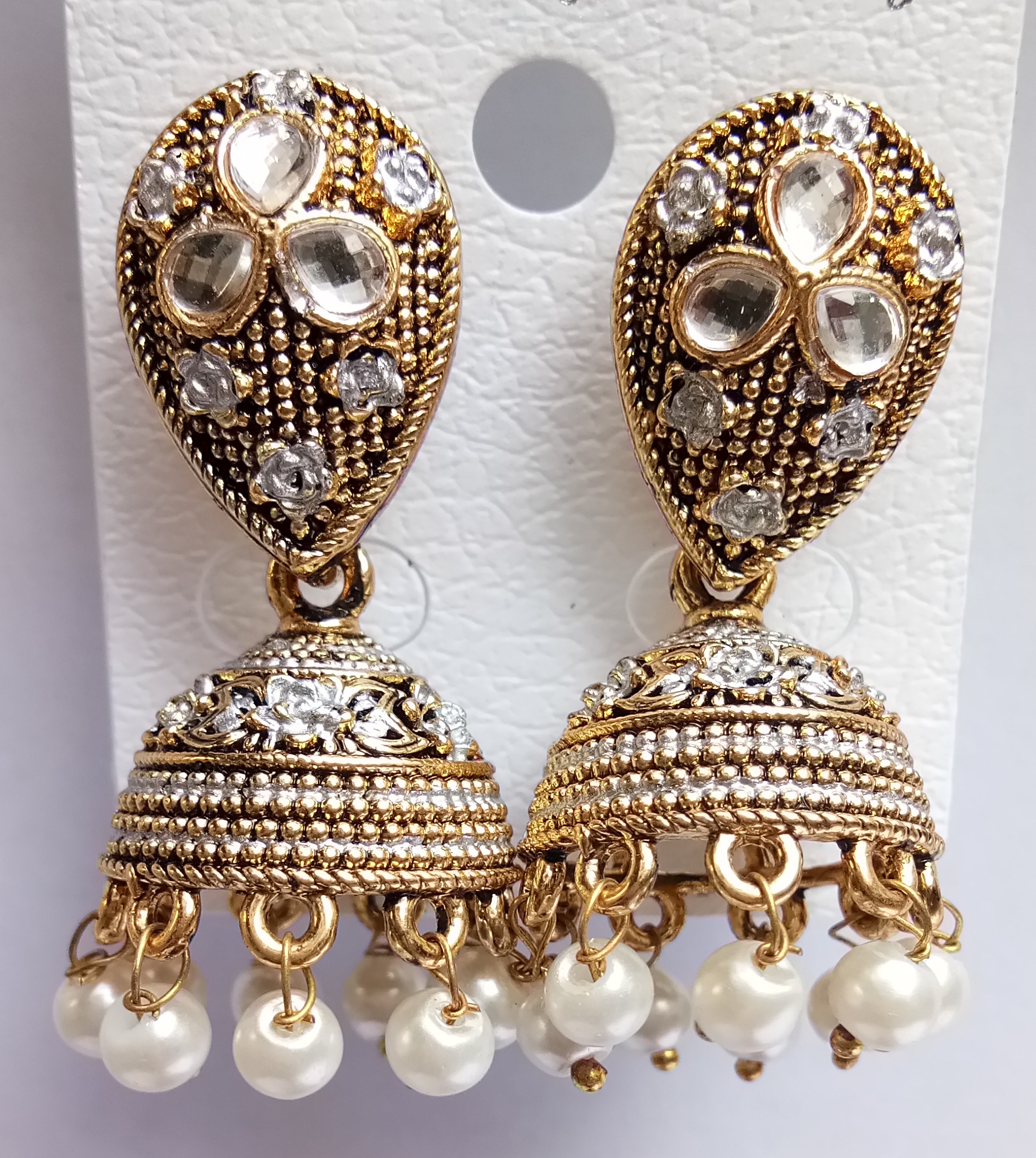 NEW ANT CHANDLA WITH SLVR MATT MN SNGL JHUMKI 71375