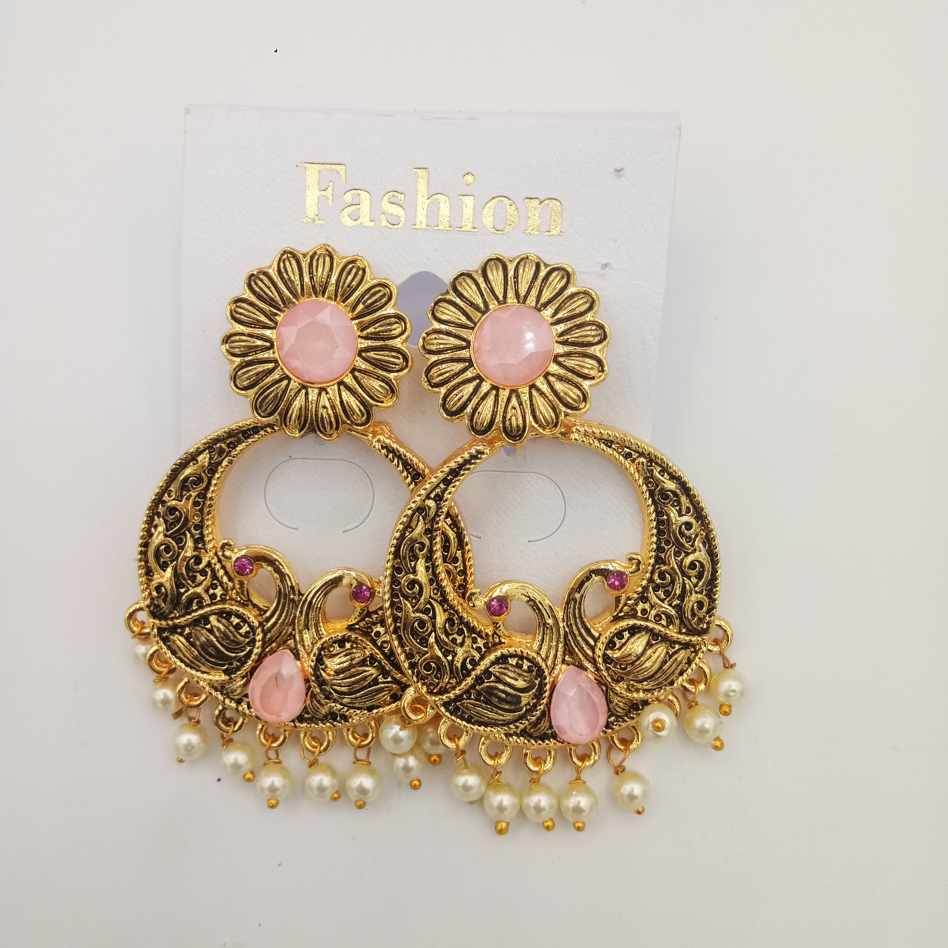 L GOLD ANT EARRINGS - 521666