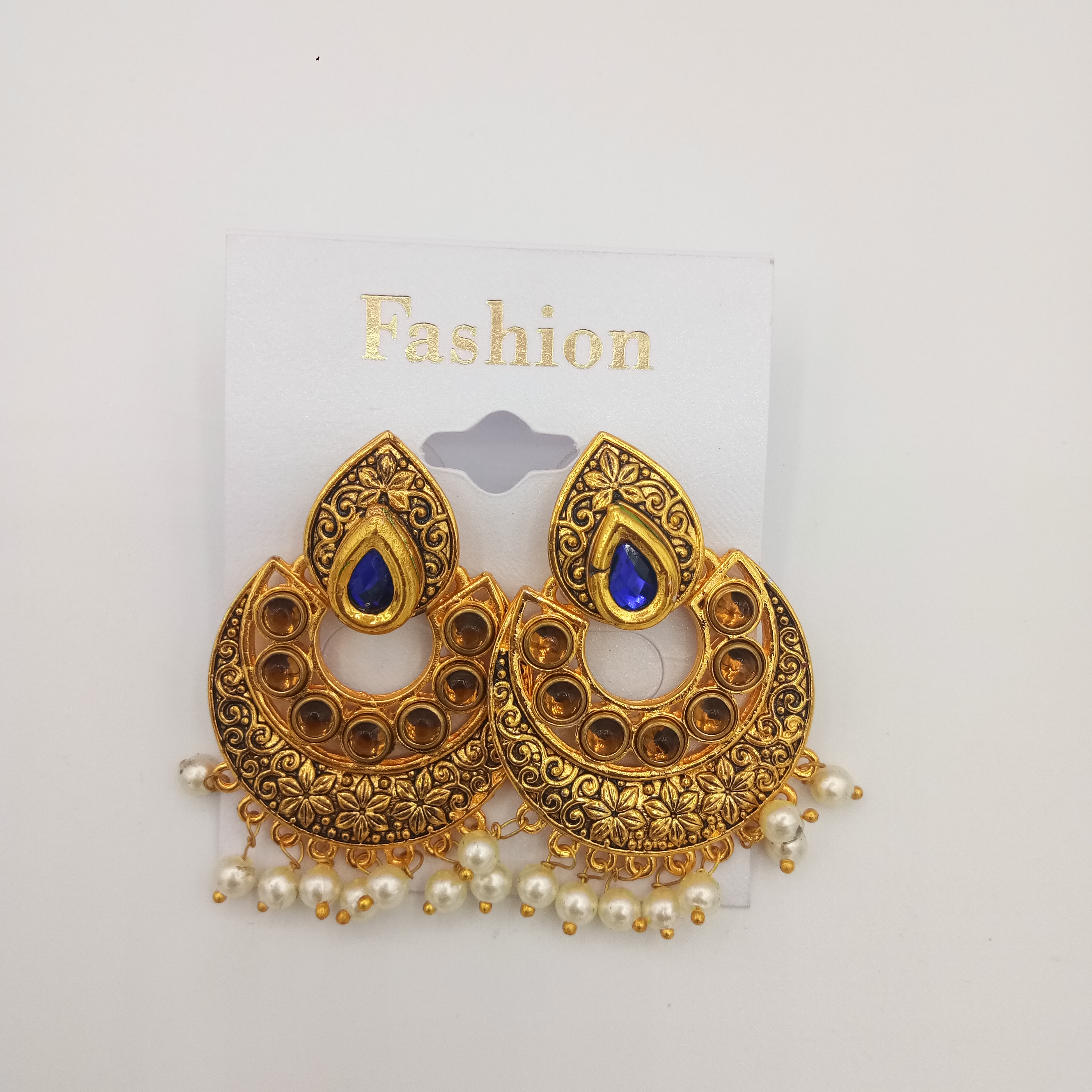 L GOLD ANT  DK EARRINGS - 521084