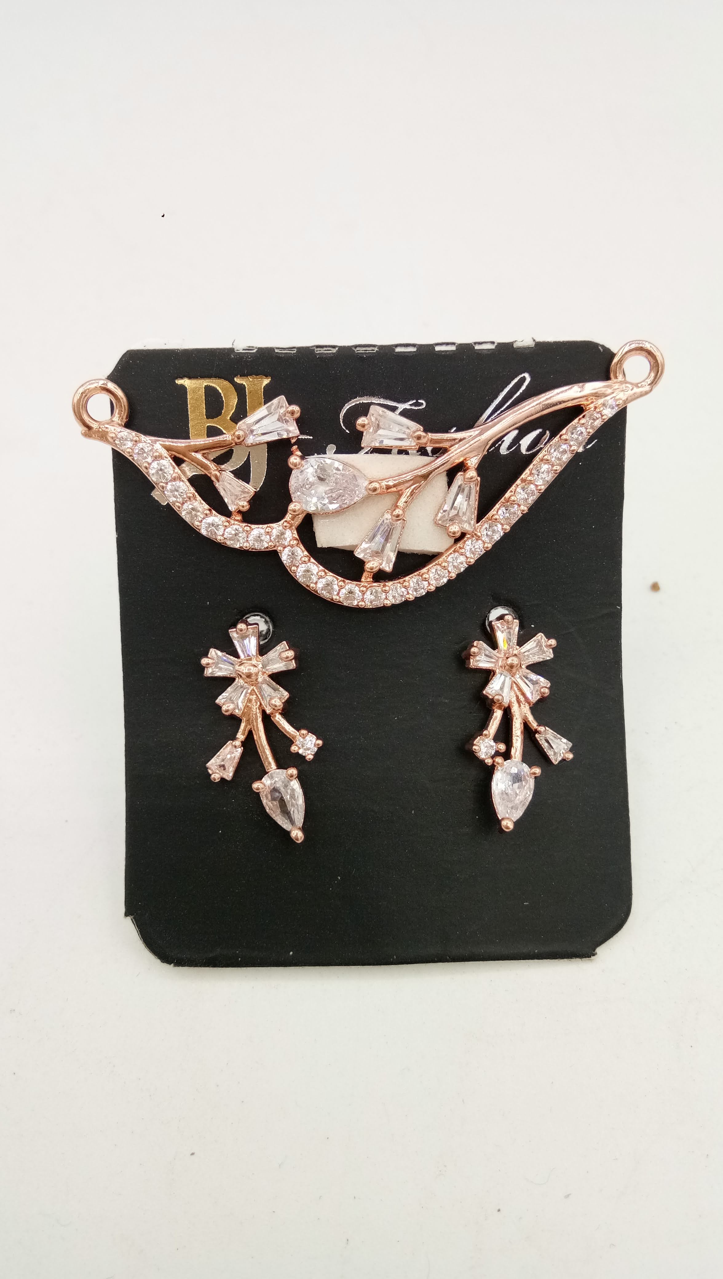 ROSE WHITE AD TANMANIYA - 72143