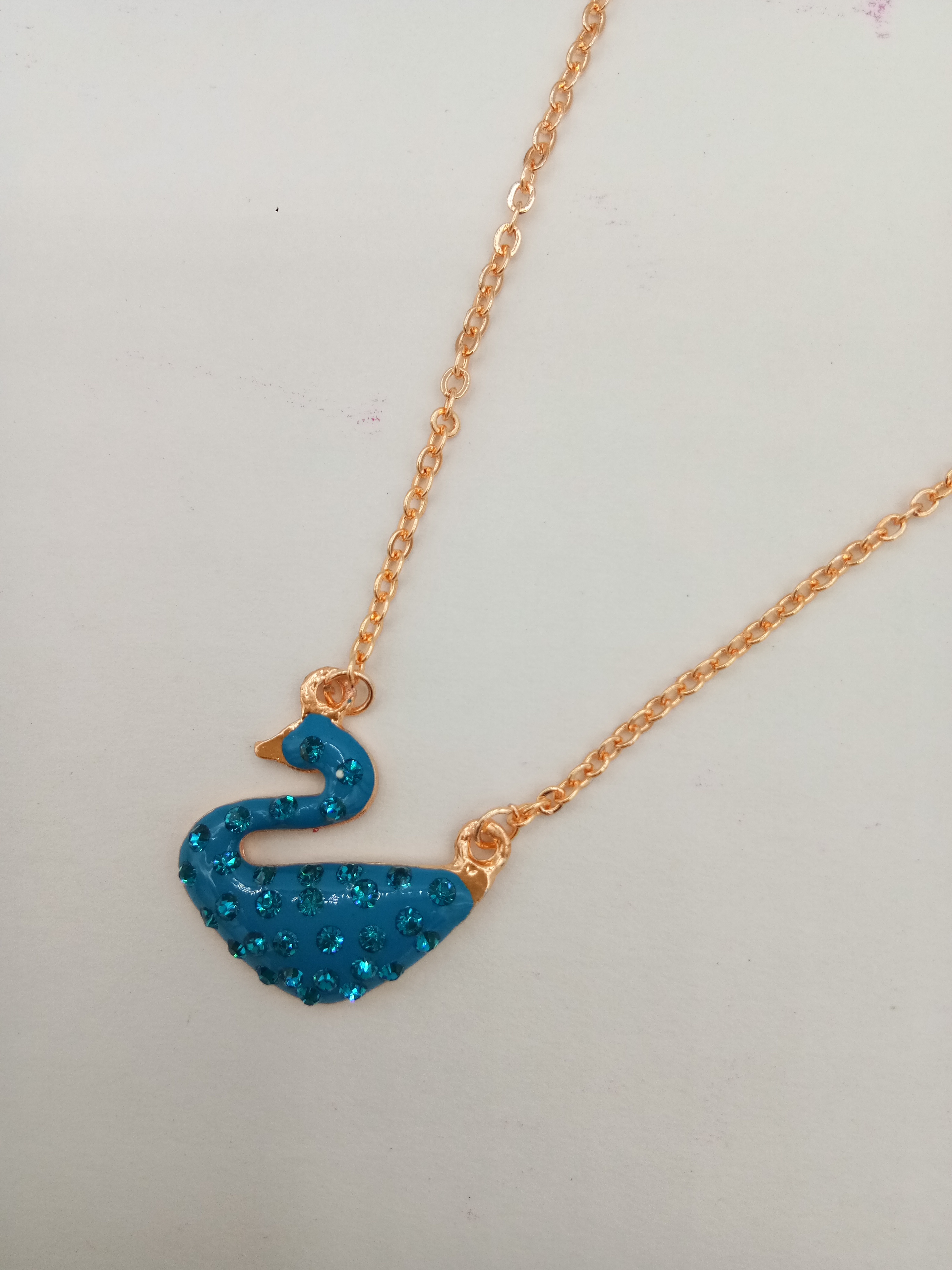 ROSE RAMAGREEN SWAN PENDANT - 16136 