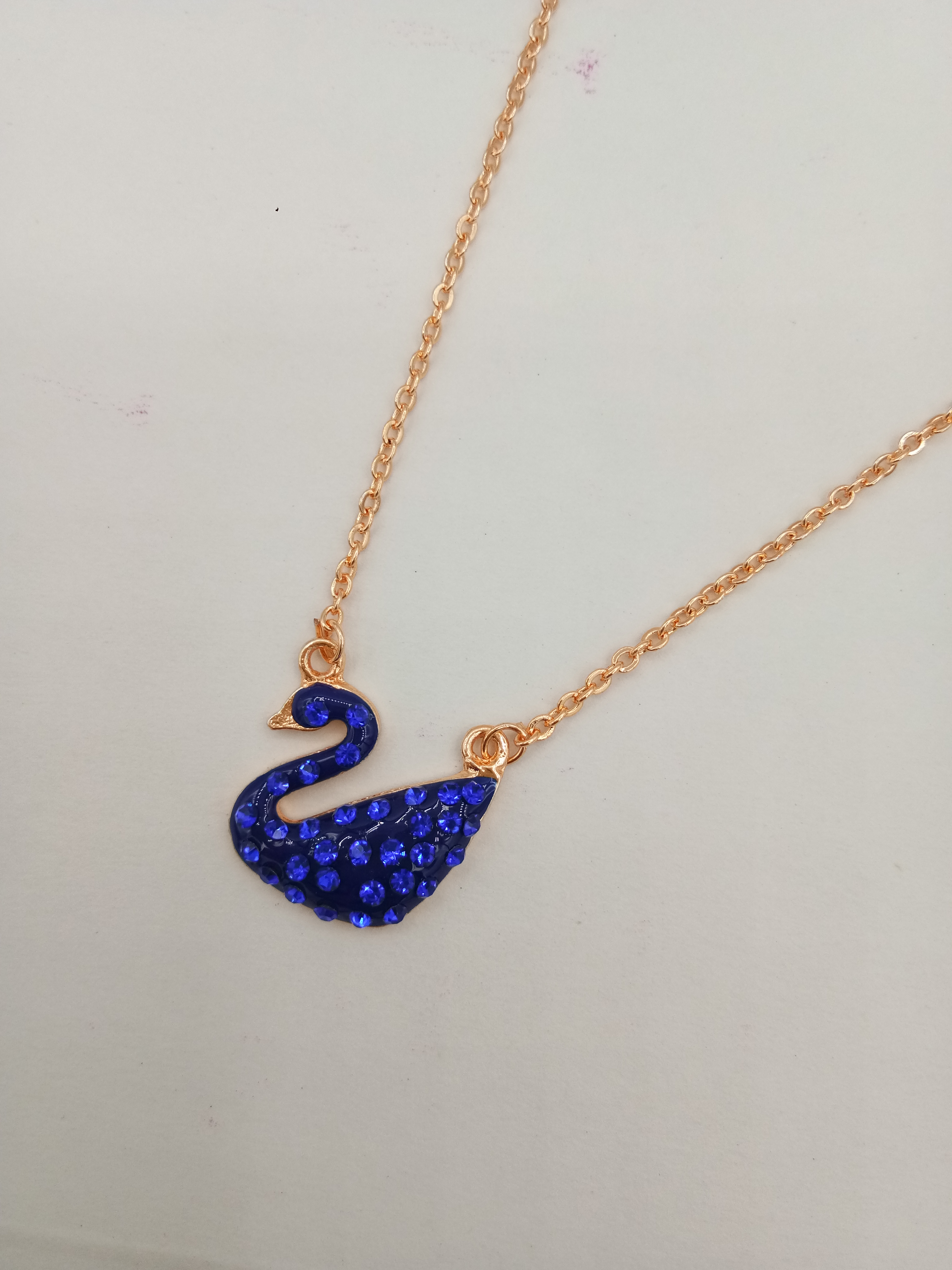 ROSE BLUE SWAN PENDANT - 16136