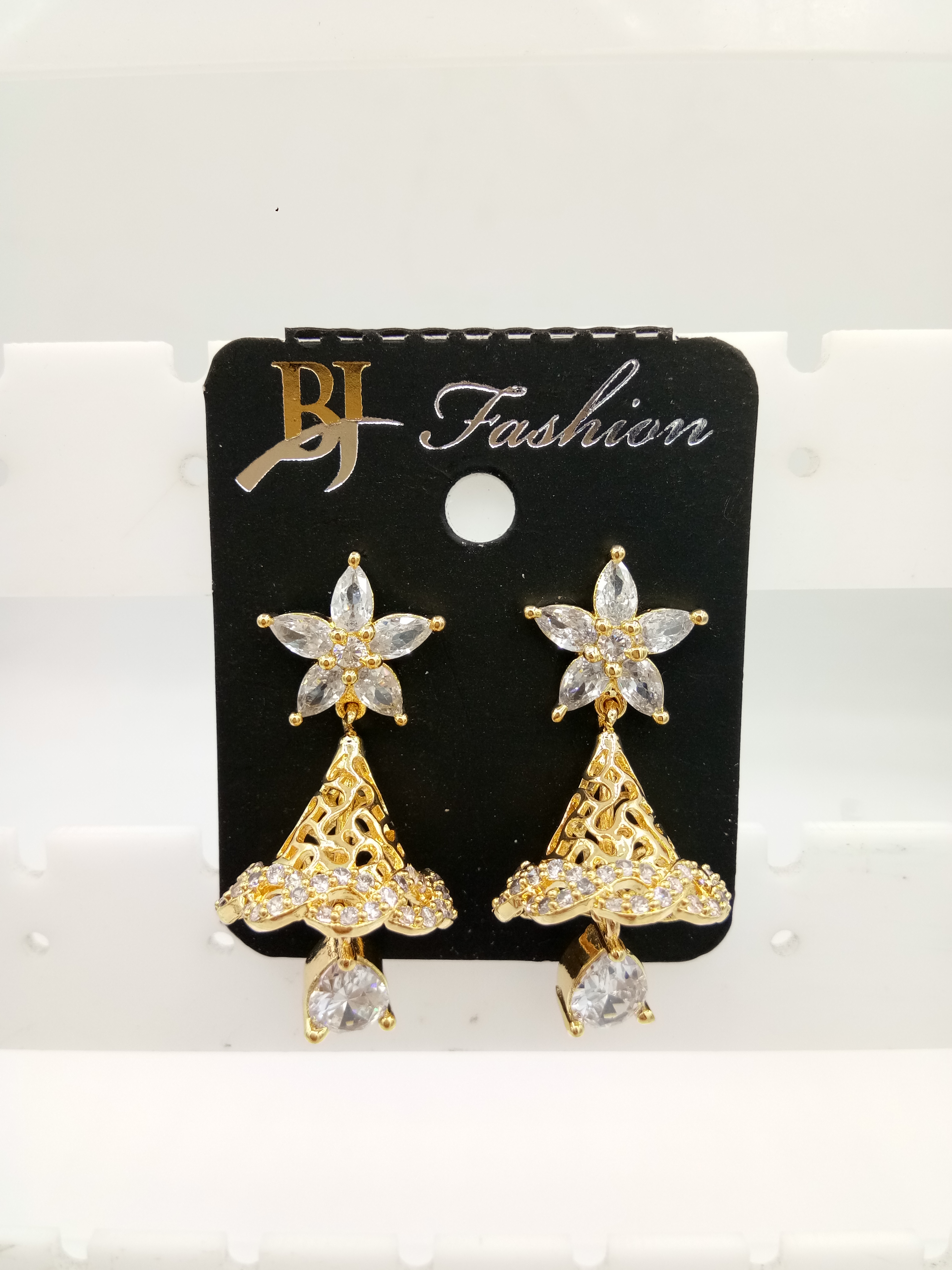 AD YELLOW GOLD WHITE JHUMKI - 21109 NX