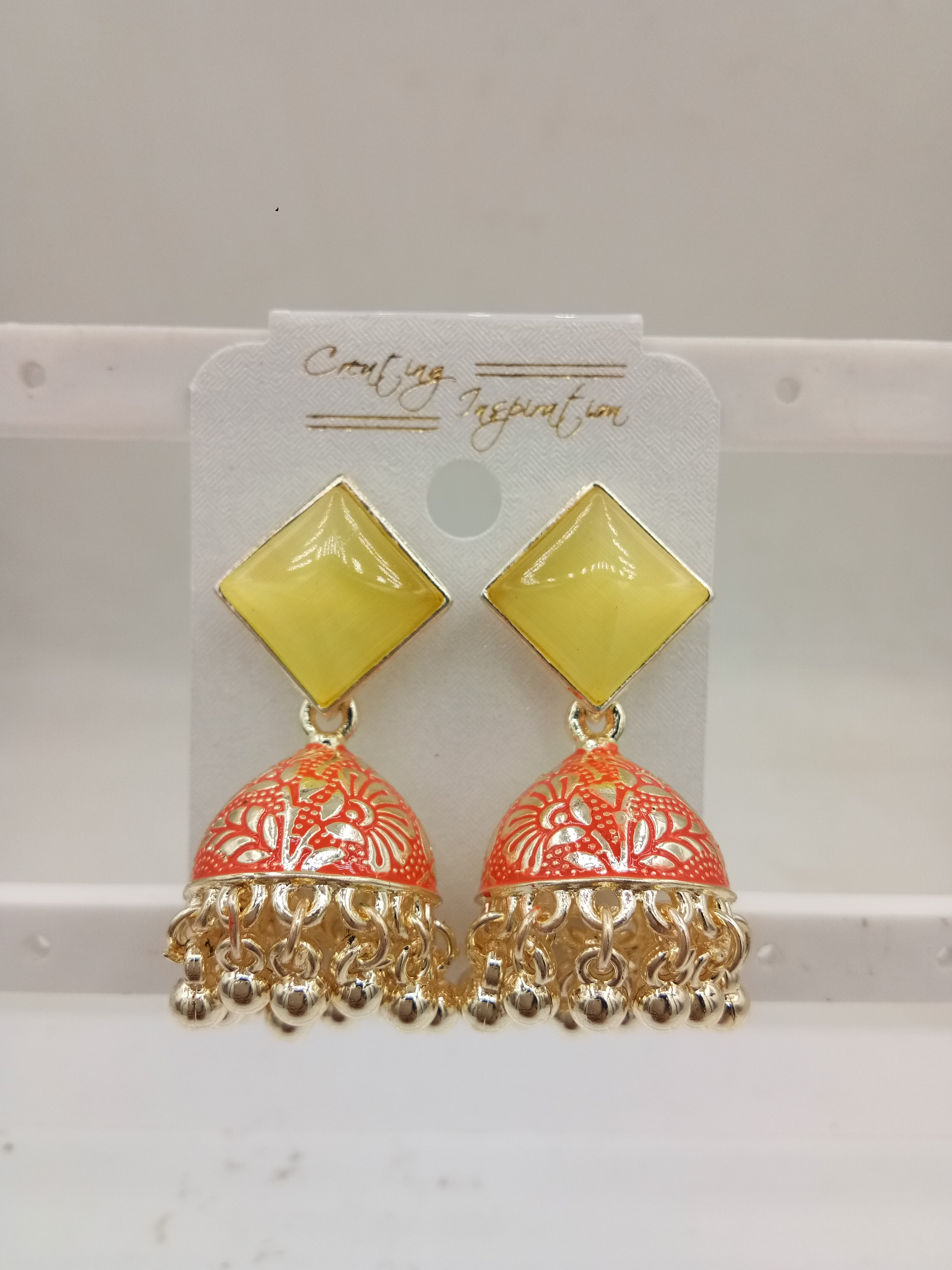 LIGHT LG CMN + CLR MONALISA JHUMKI - 524422
