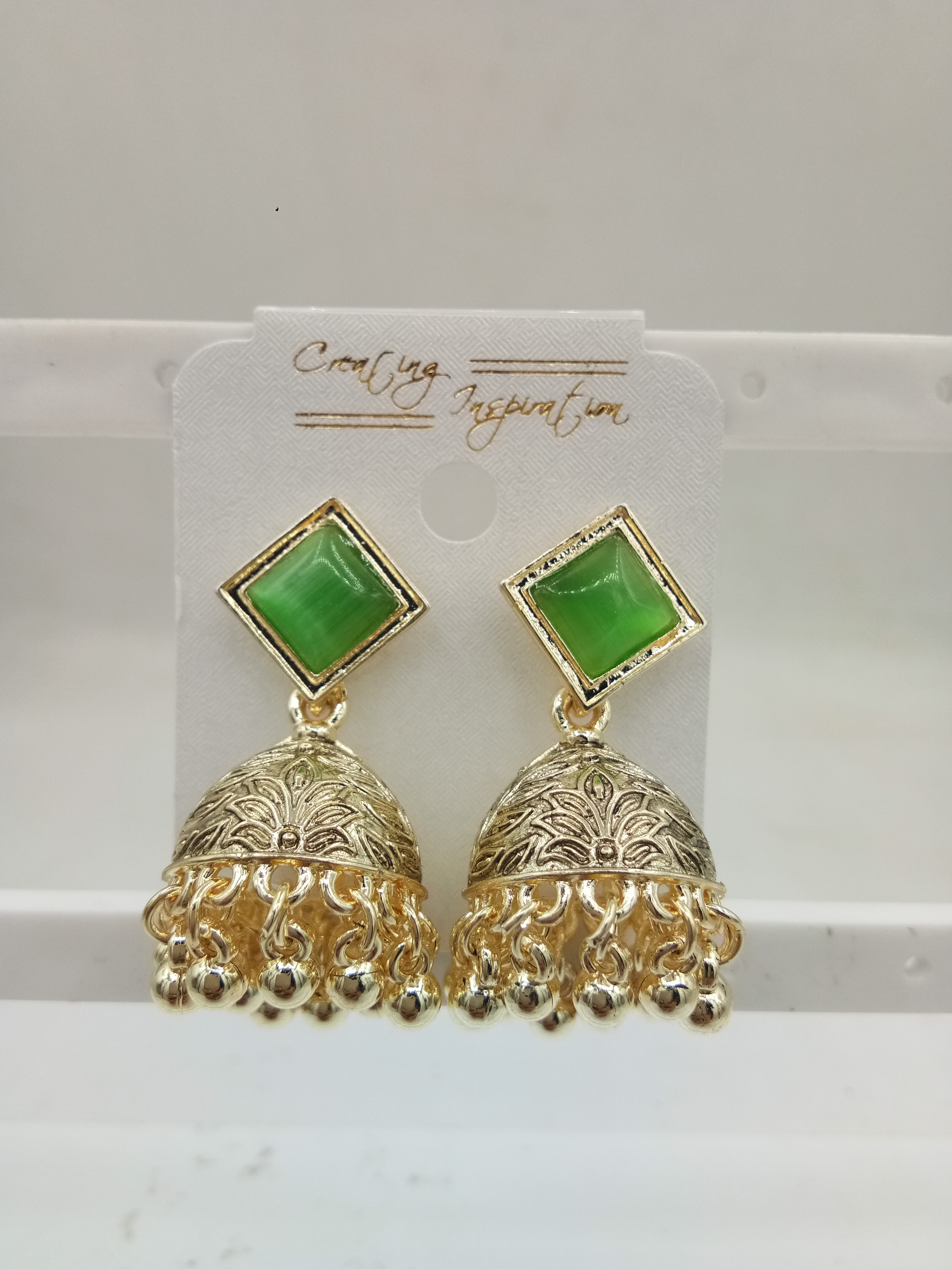 LIGHT LG ANTIQUE + CLR MONALISA JHUMKI - 524418