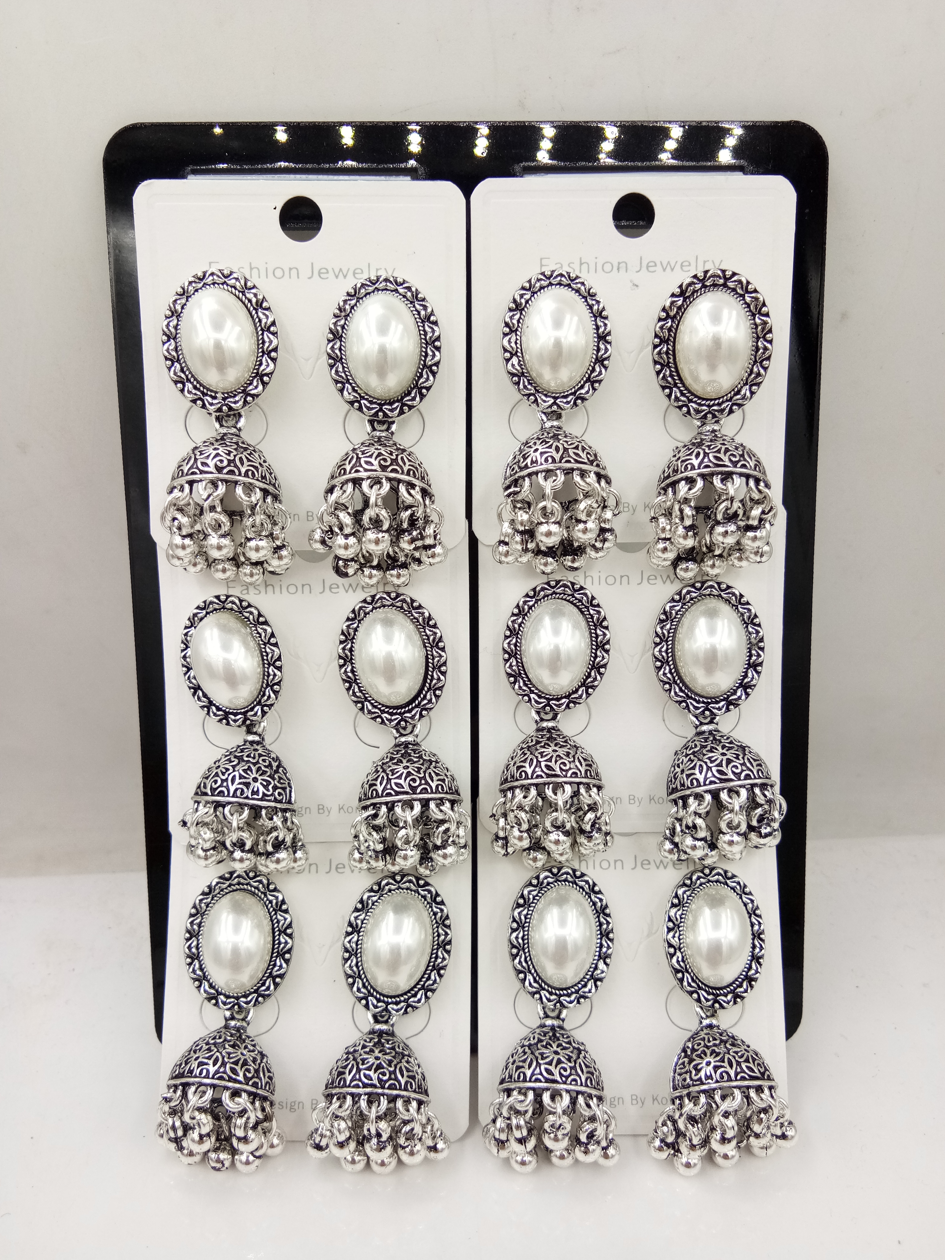 GERMAN SILVER WT BEDKI 6 PAIR TRAY JHUMKI - 526322