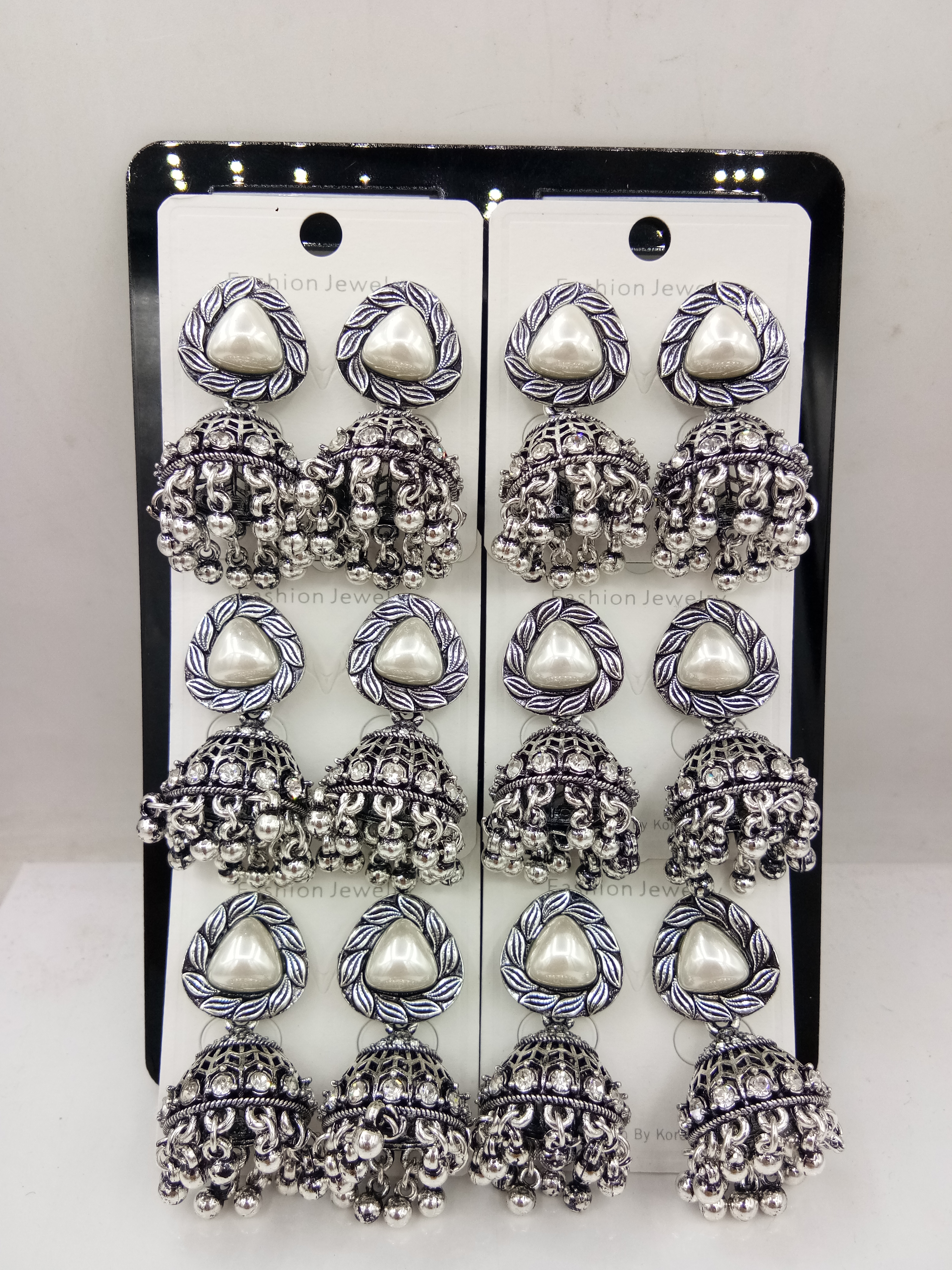 GERMAN SILVER WT BEDKI 6 PAIR TRAY JHUMKI - 526357