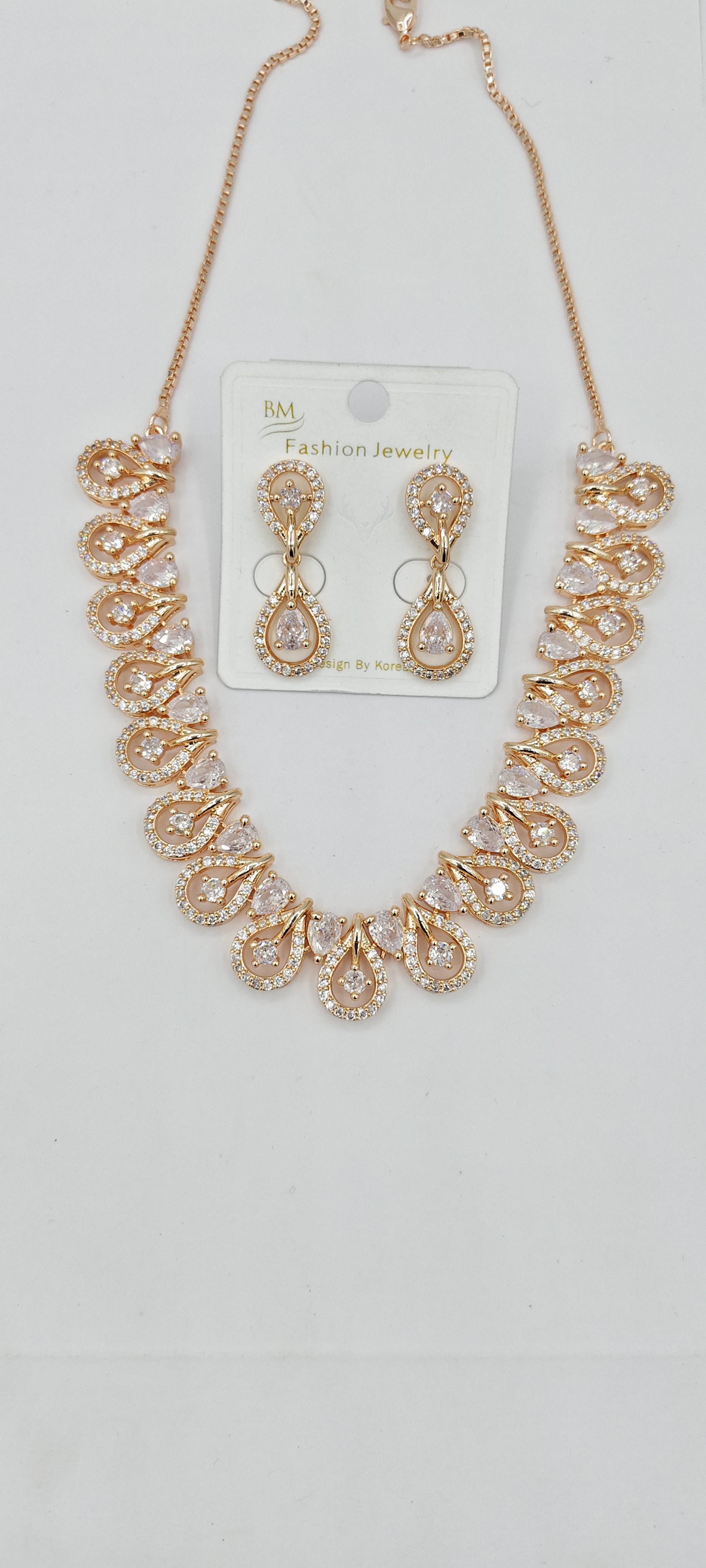 AD ROSE WHITE NECKLACE SET - 92102 NX