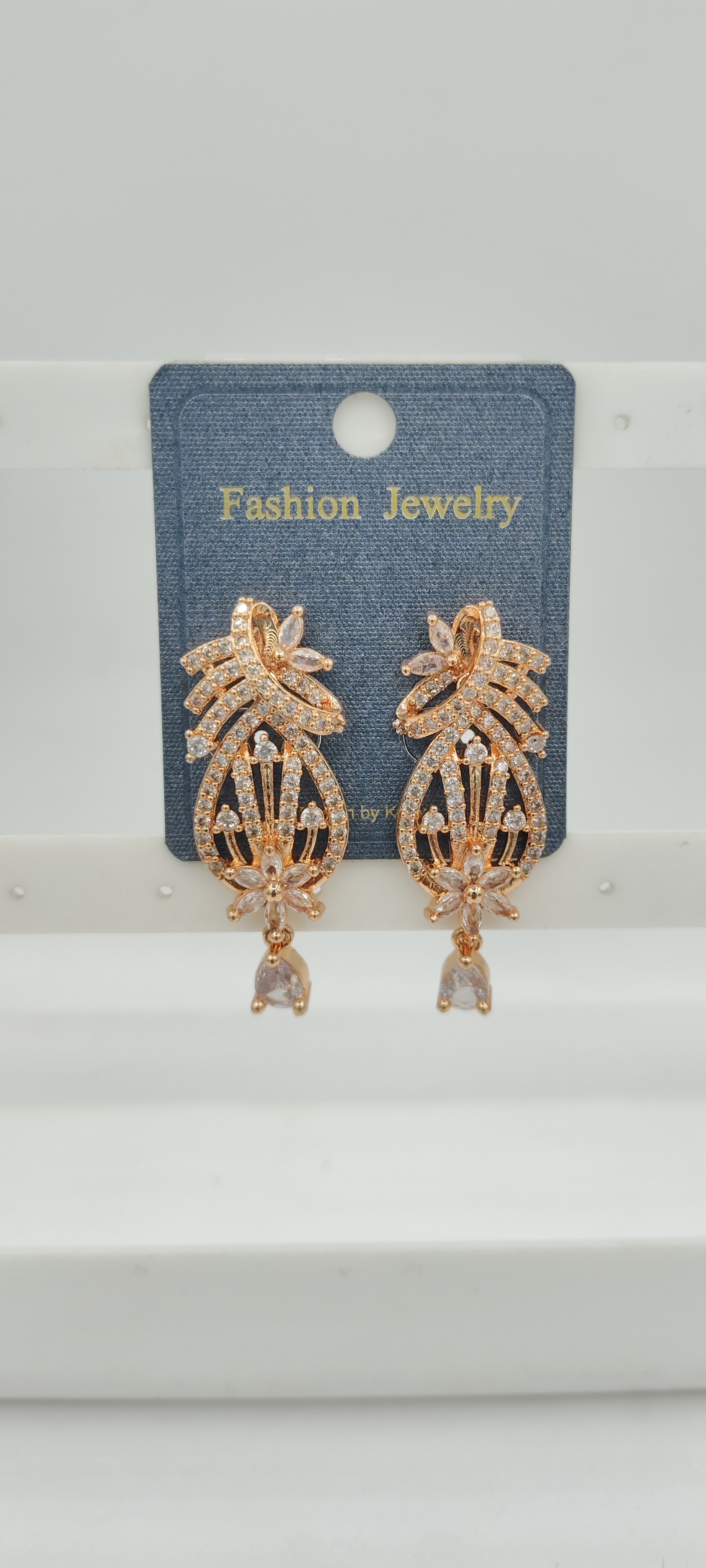 AD ROSE WHITE EARRINGS - 51126 NX