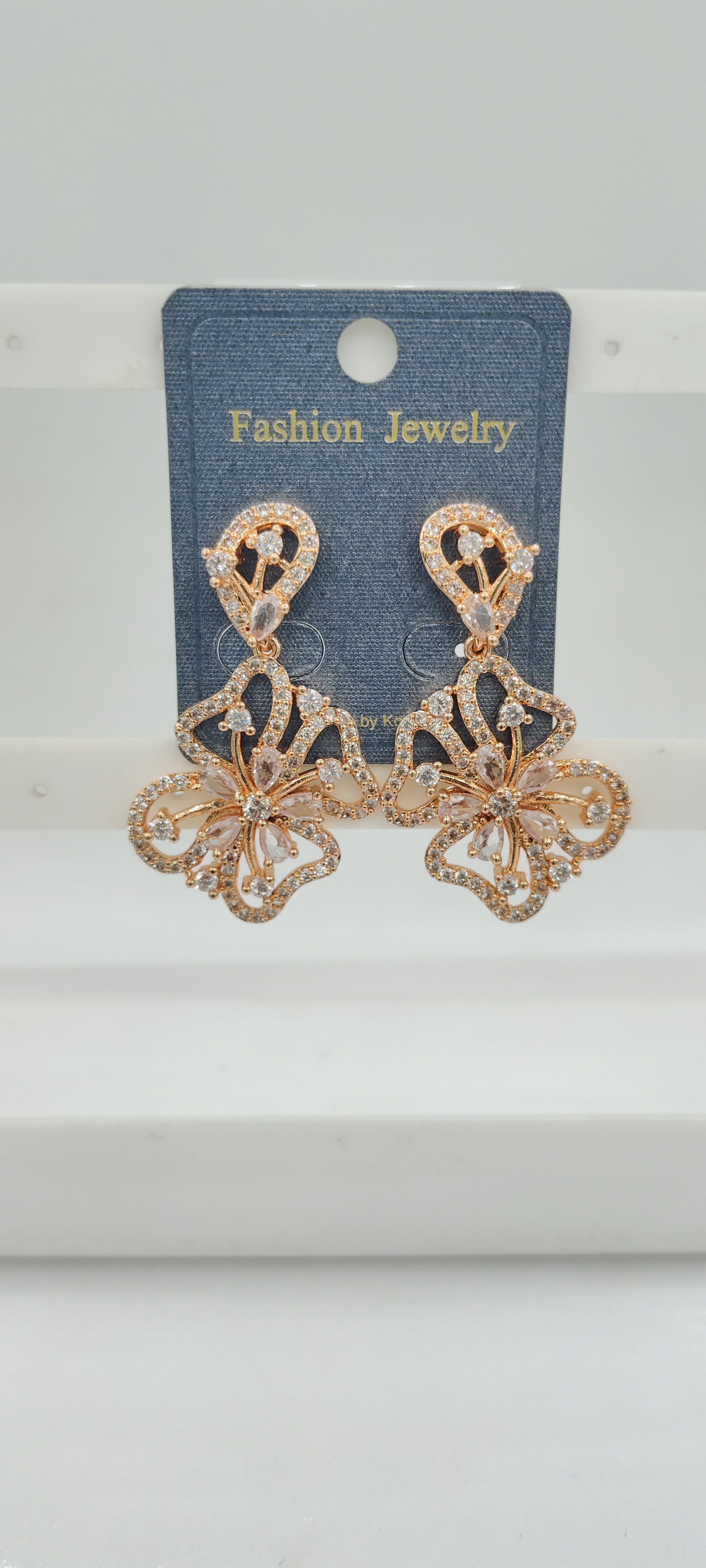 AD ROSE WHITE EARRINGS - 51124 NX