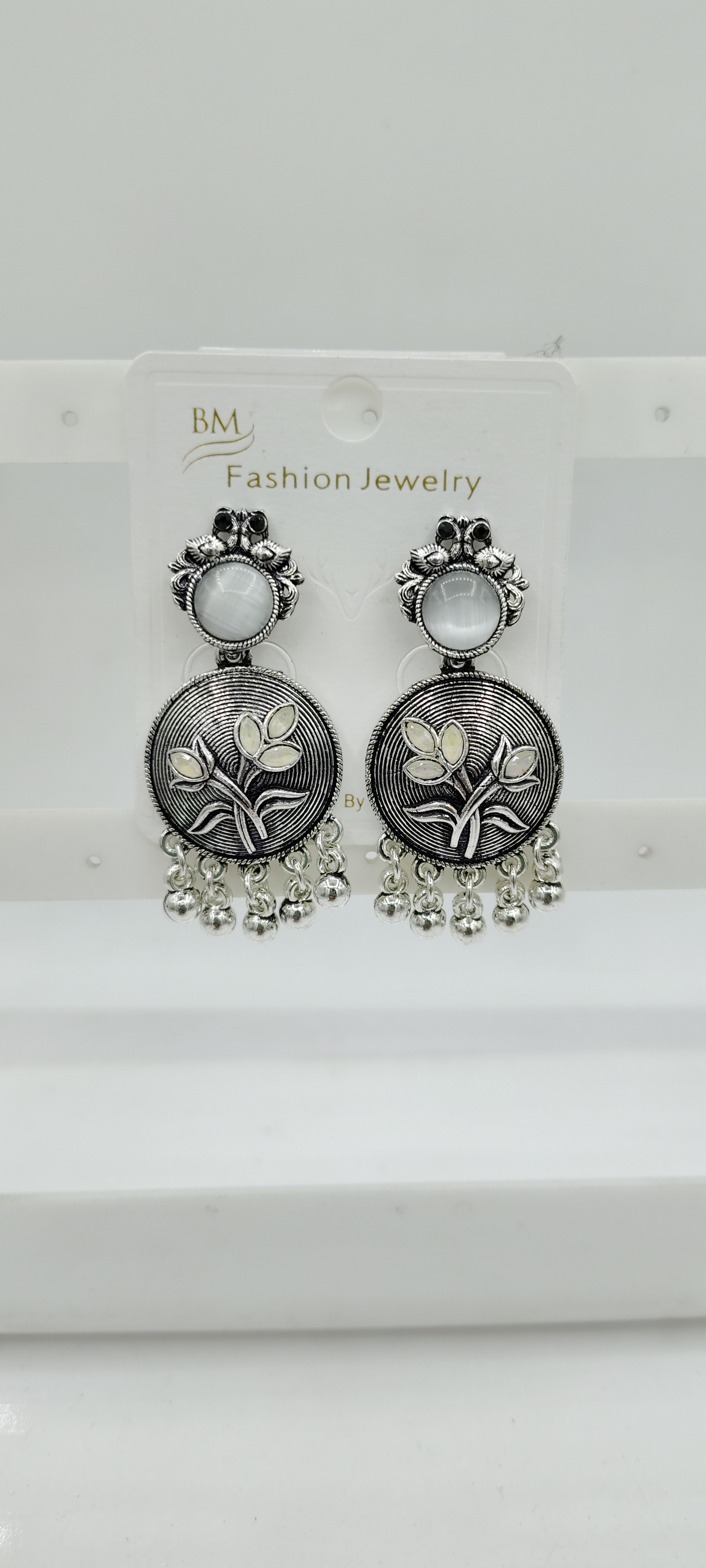 GERMAN SILVER ANTIQUE CLR MONALISA BAJRI FITTING EARRINGS - 527180