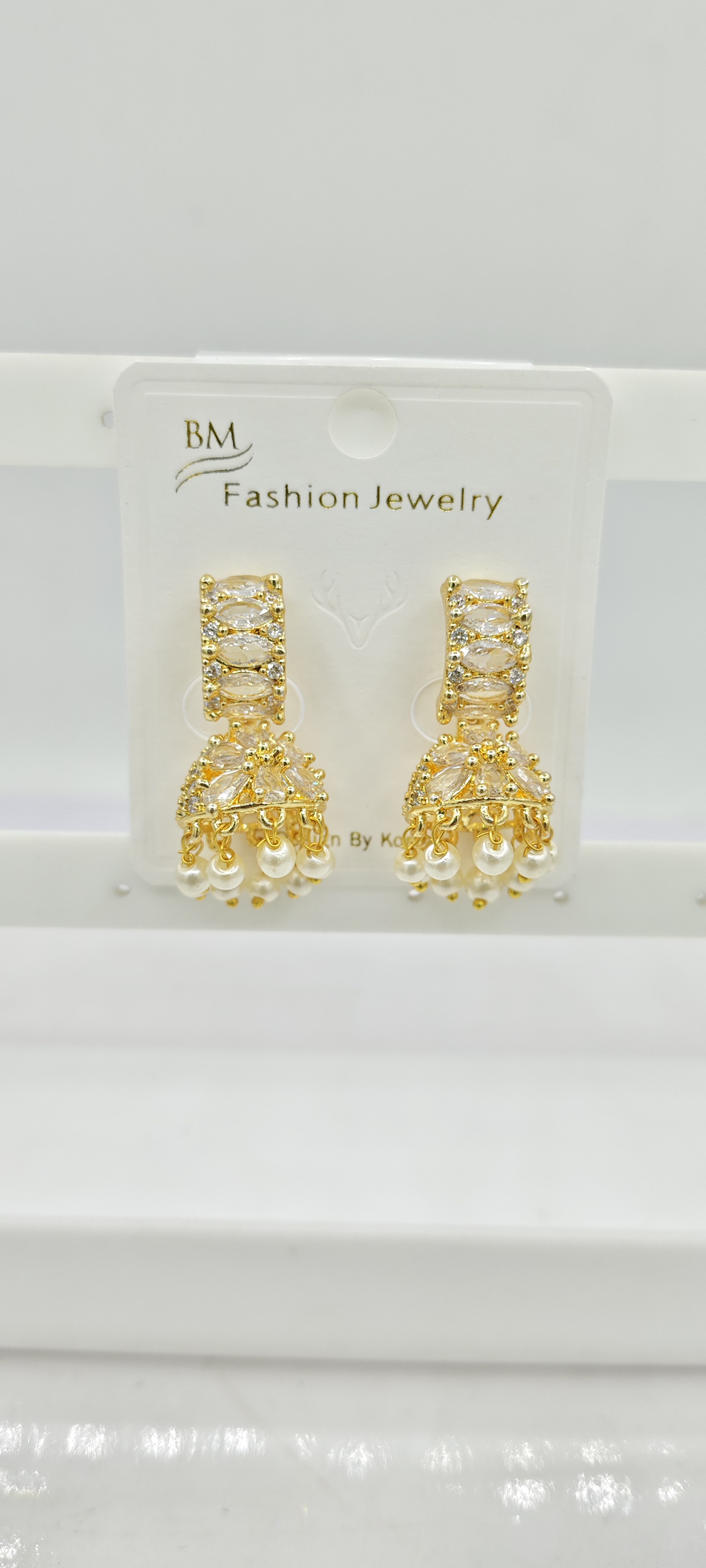 AD YELLOW GOLD WHITE JHUMKI - 21472 NX